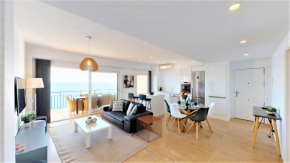 Olimpo - Fuengirola Beachfront Newly Renovated Apartment, Fuengirola
